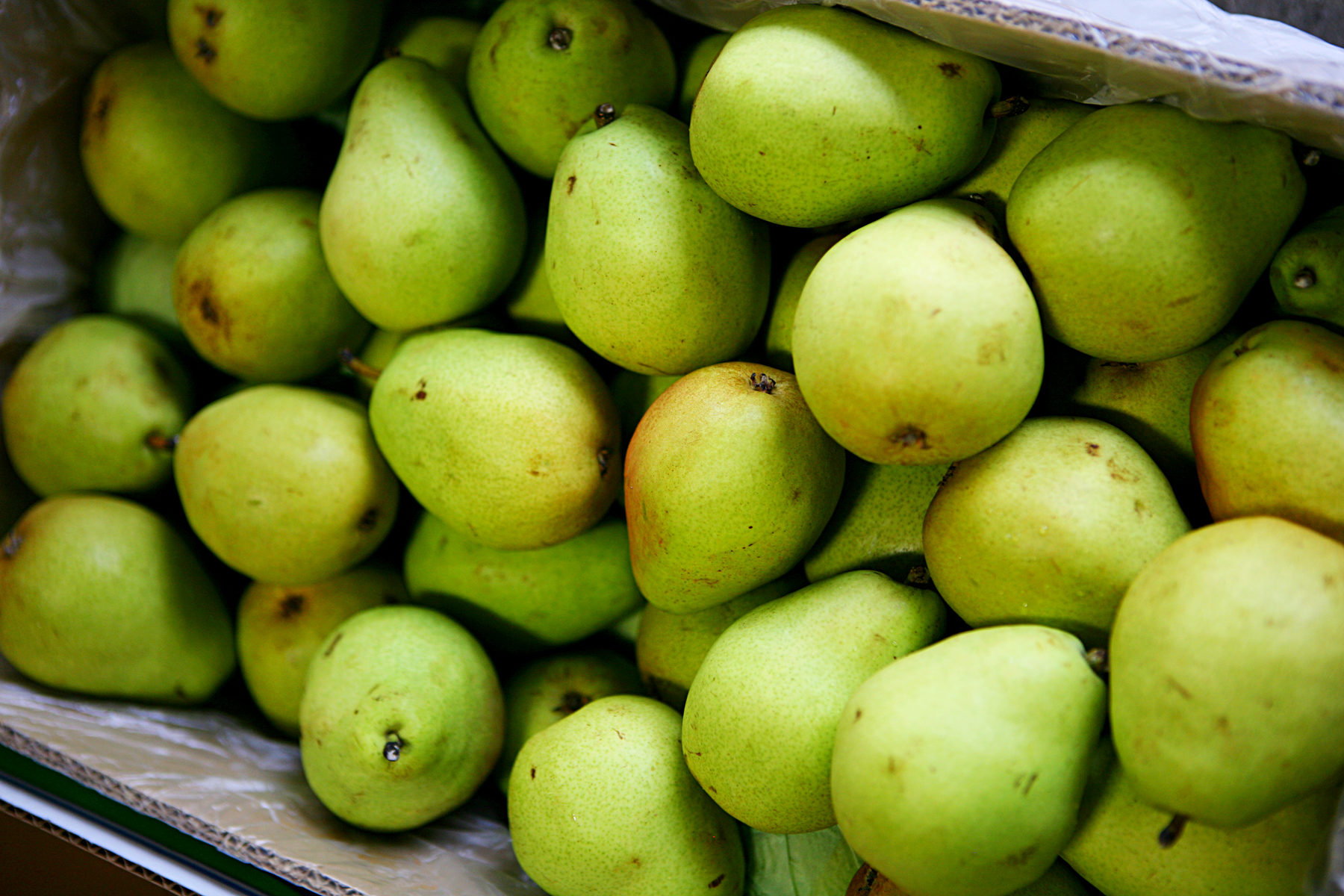 Pears in a box